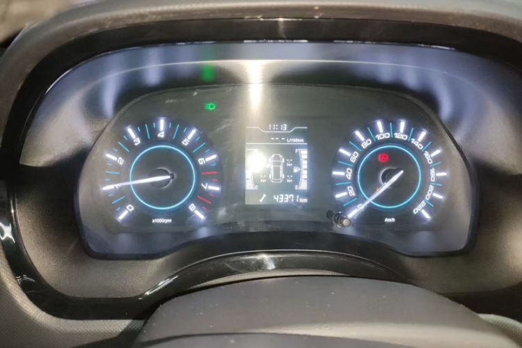 Used Chery Tiggo 3 2016 1.6L Manual ZhiShang Edition Odometer Close Up