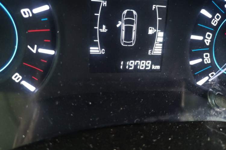 Used Chery Tiggo 3 2016 1.6L Manual Fashion Edition Odometer Close Up