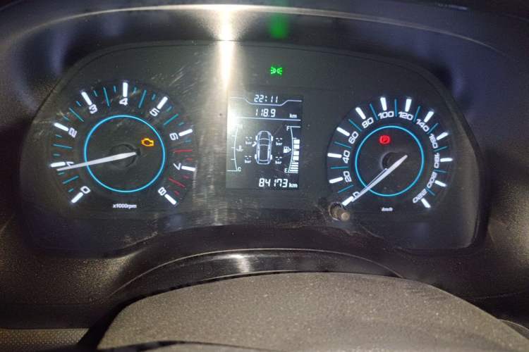 Used Chery Tiggo 3 2016 1.6L Manual ZhiShang Edition Odometer Close Up