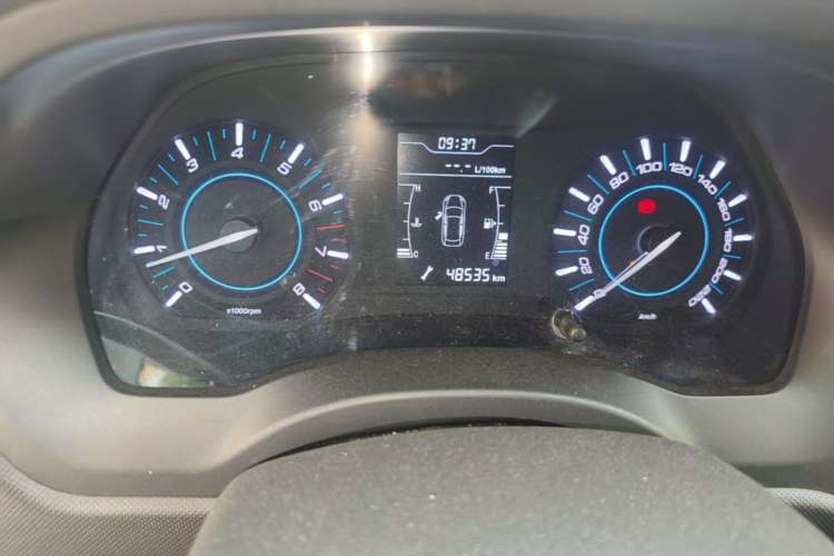 Used Chery Tiggo 3 2016 1.6L Manual Fashion Edition Odometer Close Up