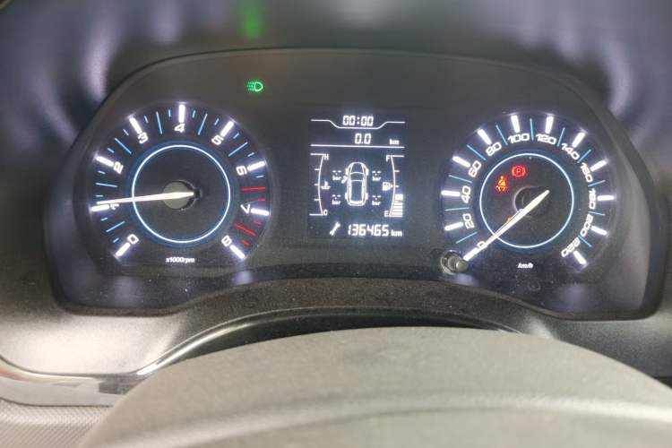 Used Chery Tiggo 3 2016 1.6L Manual ZhiShang Edition Odometer Close Up