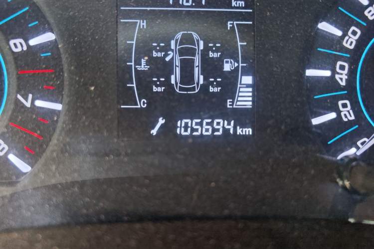 Used Chery Tiggo 3 2016 1.6L Manual ZhiShang Edition Odometer Close Up