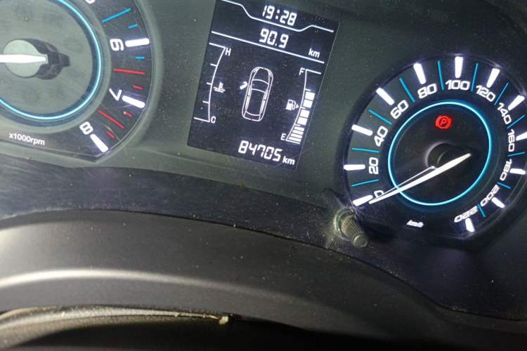 Used Chery Tiggo 3 2016 1.6L Manual Fashion Edition Odometer Close Up