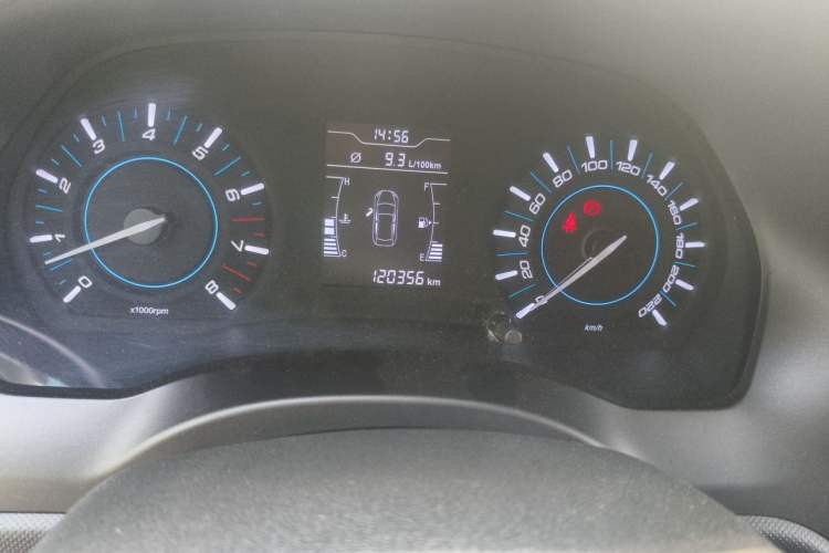 Used Chery Tiggo 3 2016 1.6L Manual Fashion Edition Odometer Close Up