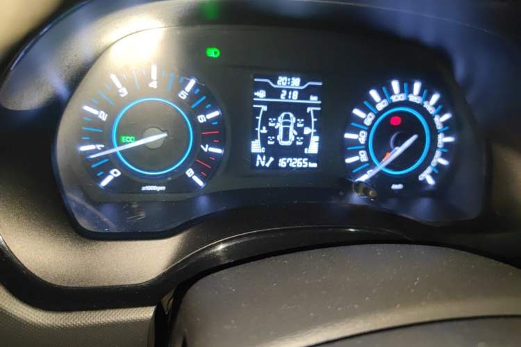 Used Chery Tiggo 3 2016 1.6L CVT ZhiShang Edition Odometer Close Up