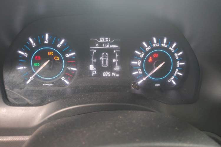 Used Chery Tiggo 3 2016 1.6L CVT Fashion Edition Odometer Close Up