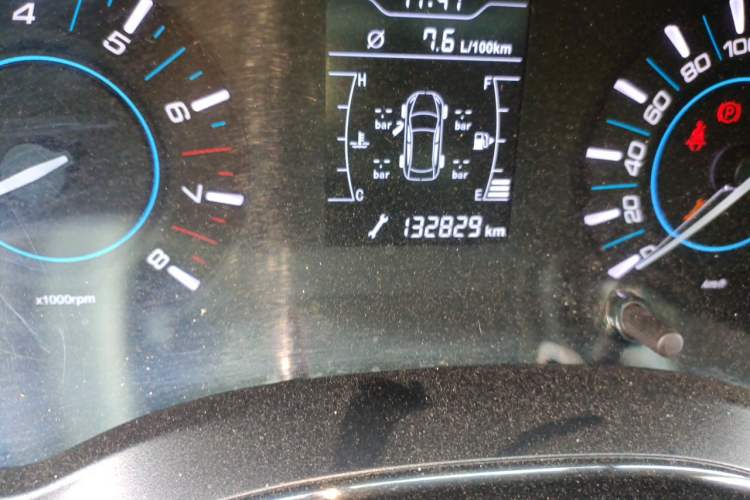 Used Chery Tiggo 3 2016 1.6L Manual ZhiShang Edition Odometer Close Up