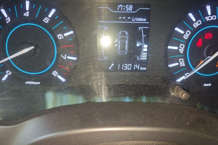 Used Chery Tiggo 3 2016 1.6L Manual Fashion Edition Odometer Close Up