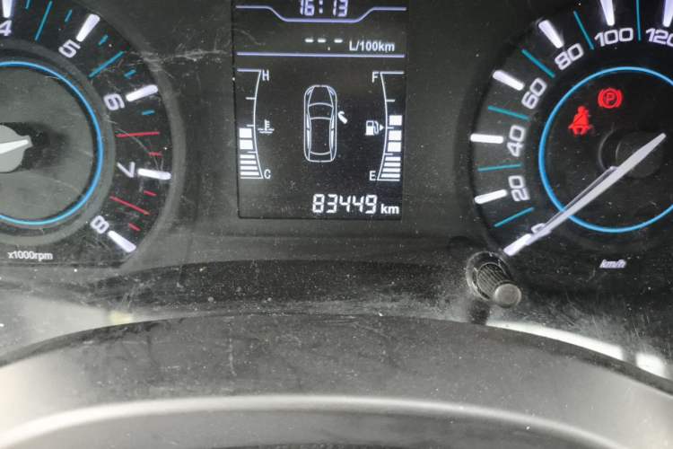 Used Chery Tiggo 3 2016 1.6L Manual Fashion Edition Odometer Close Up