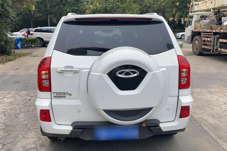 Used Chery Tiggo 3 2016 1.6L Manual ZhiShang Edition Rear