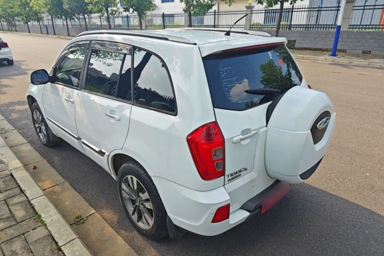 Used Chery Tiggo 3 2016 1.6L Manual ZhiShang Edition Rear Left 45 Deg