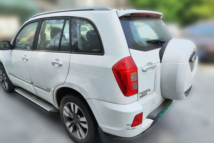 Used Chery Tiggo 3 2016 1.6L Manual ZhiShang Edition Rear Left 45 Deg