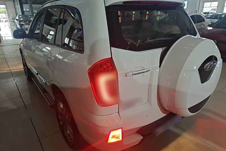 Used Chery Tiggo 3 2016 1.6L Manual ZhiShang Edition Rear Left 45 Deg