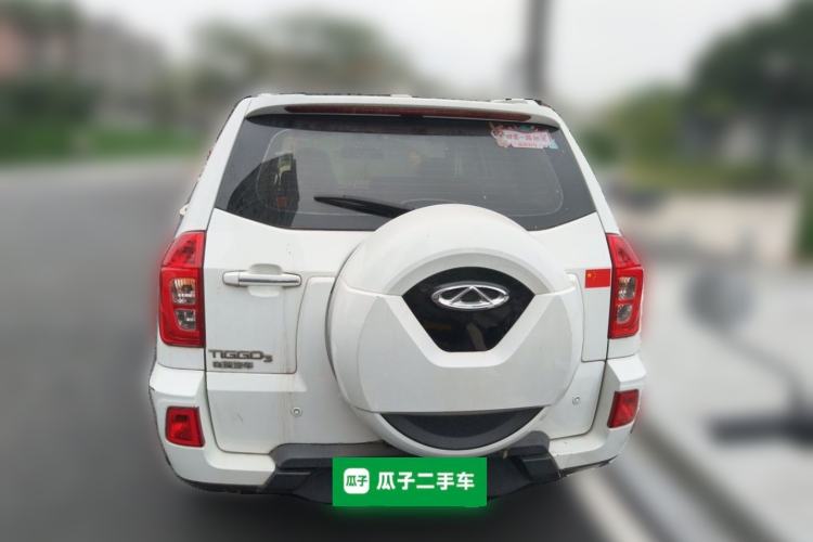 Used Chery Tiggo 3 2016 1.6L Manual ZhiShang Edition Rear