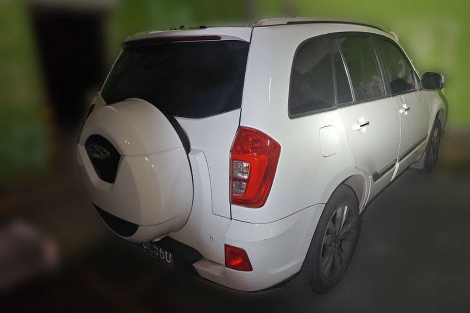 Used Chery Tiggo 3 2016 1.6L Manual ZhiShang Edition Rear Right 45 Deg