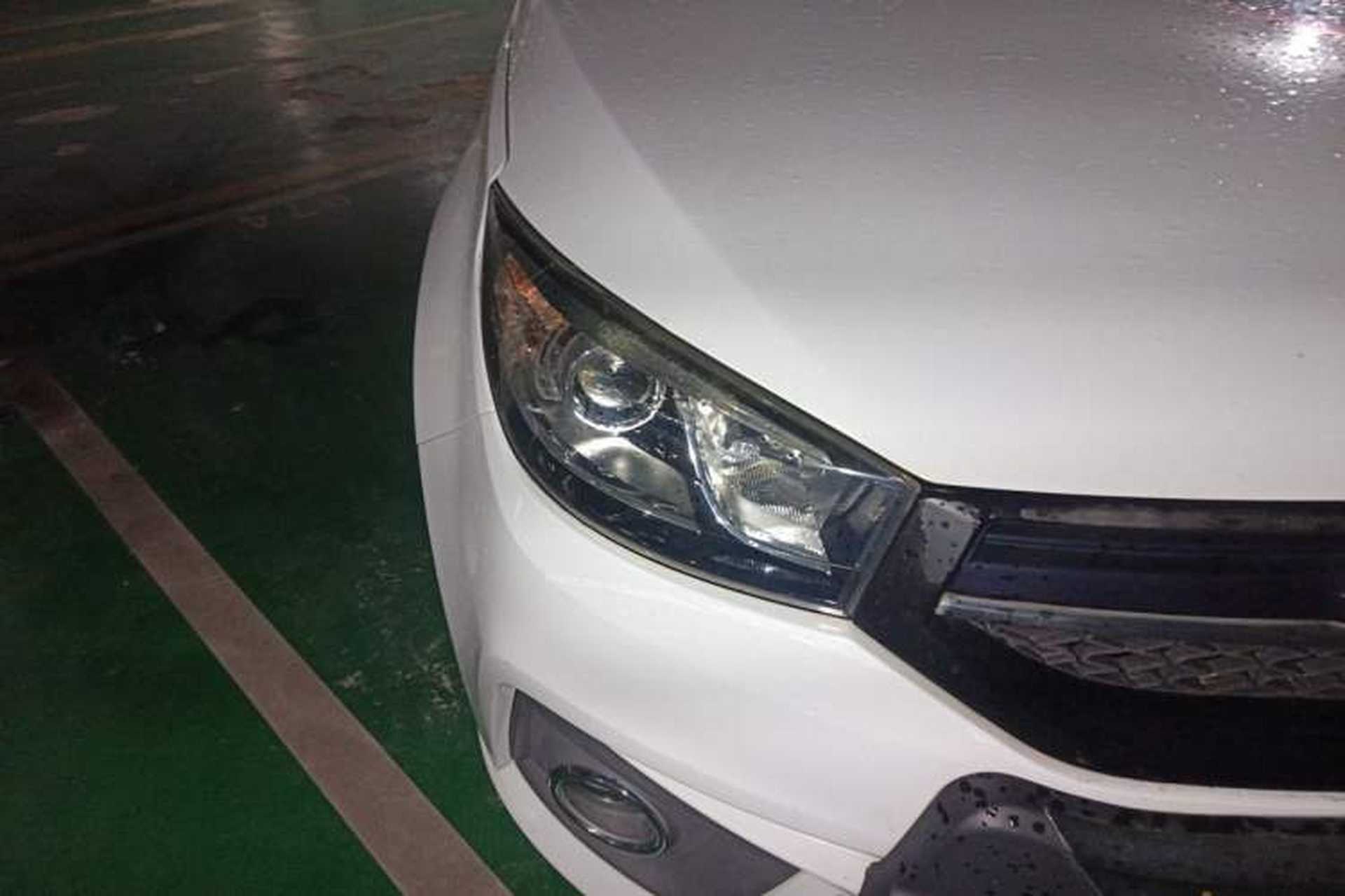 Used Chery Tiggo 3 2016 1.6L Manual Fashion Edition Right Front Headlight