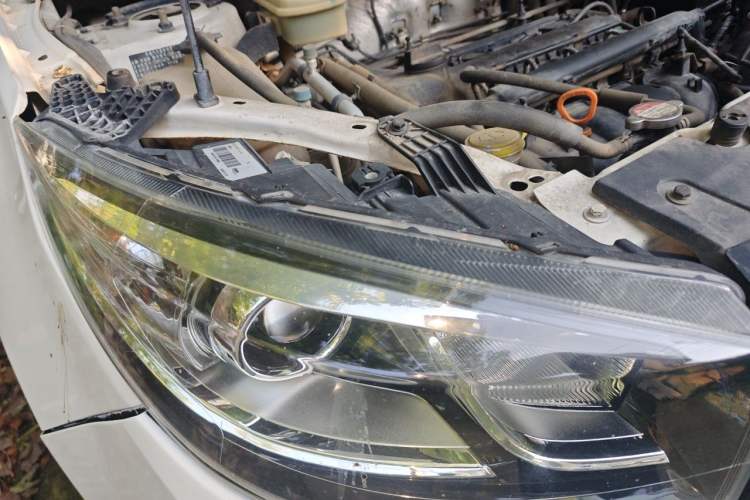 Used Chery Tiggo 3 2016 1.6L Manual Fashion Edition Right Front Headlight