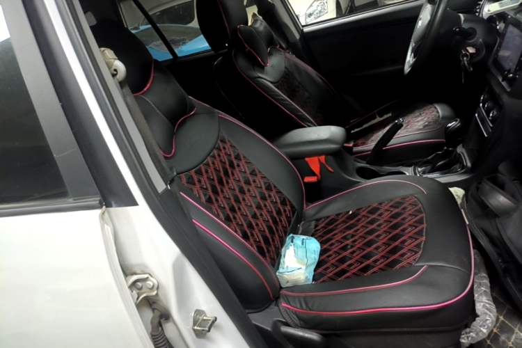 Used Chery Tiggo 3 2016 1.6L CVT ZhiShang Edition Right Front Seat