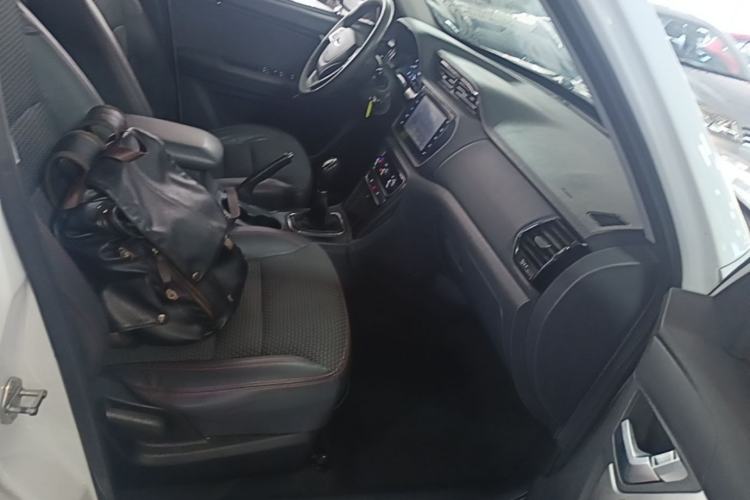Used Chery Tiggo 3 2016 1.6L Manual ZhiShang Edition Right Front Seat