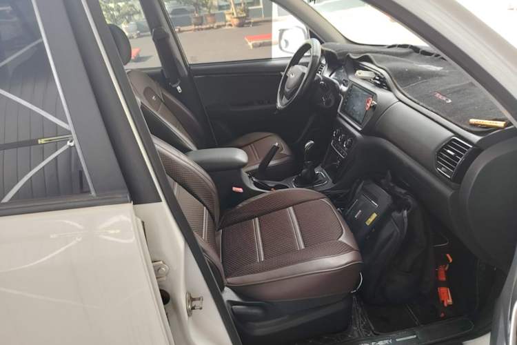 Used Chery Tiggo 3 2016 1.6L Manual Fashion Edition Right Front Seat