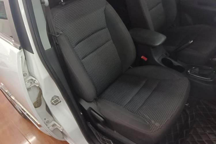 Used Chery Tiggo 3 2016 1.6L CVT Fashion Edition Right Front Seat