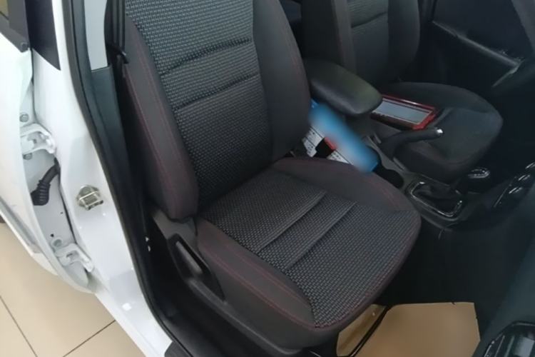 Used Chery Tiggo 3 2016 1.6L CVT Fashion Edition Right Front Seat