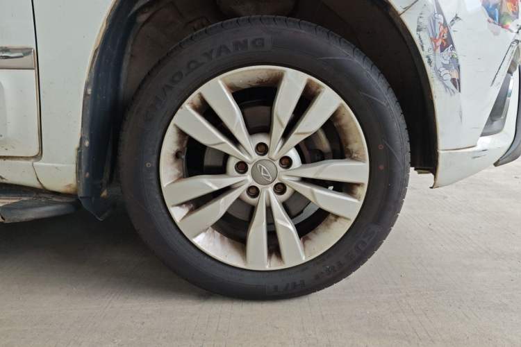 Used Chery Tiggo 3 2016 1.6L CVT ZhiShang Edition Right Front Wheel Hub