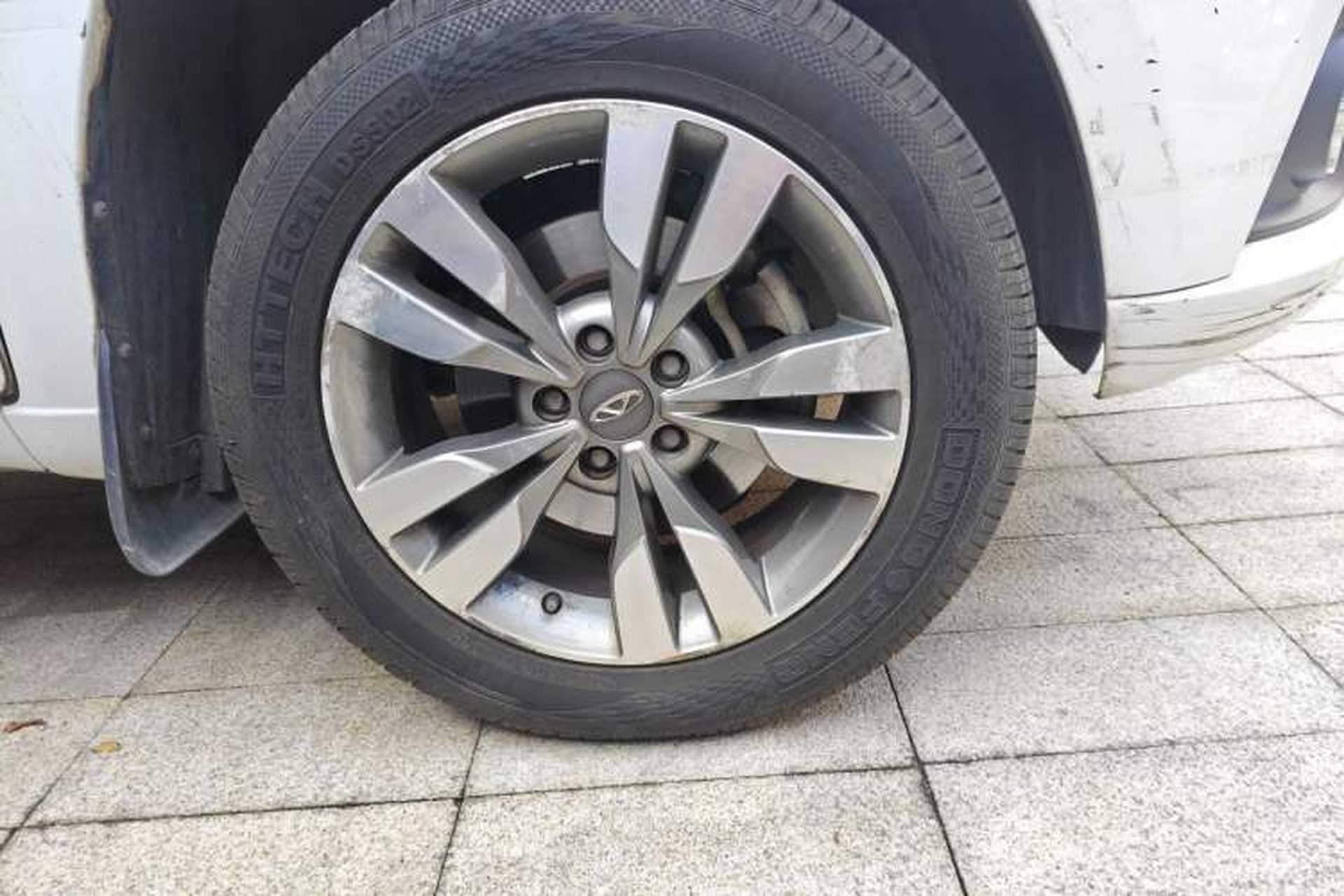 Used Chery Tiggo 3 2016 1.6L CVT ZhiShang Edition Right Front Wheel Hub