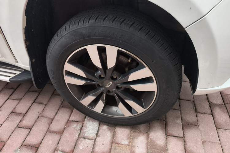 Used Chery Tiggo 3 2016 1.6L Manual ZhiShang Edition Right Front Wheel Hub