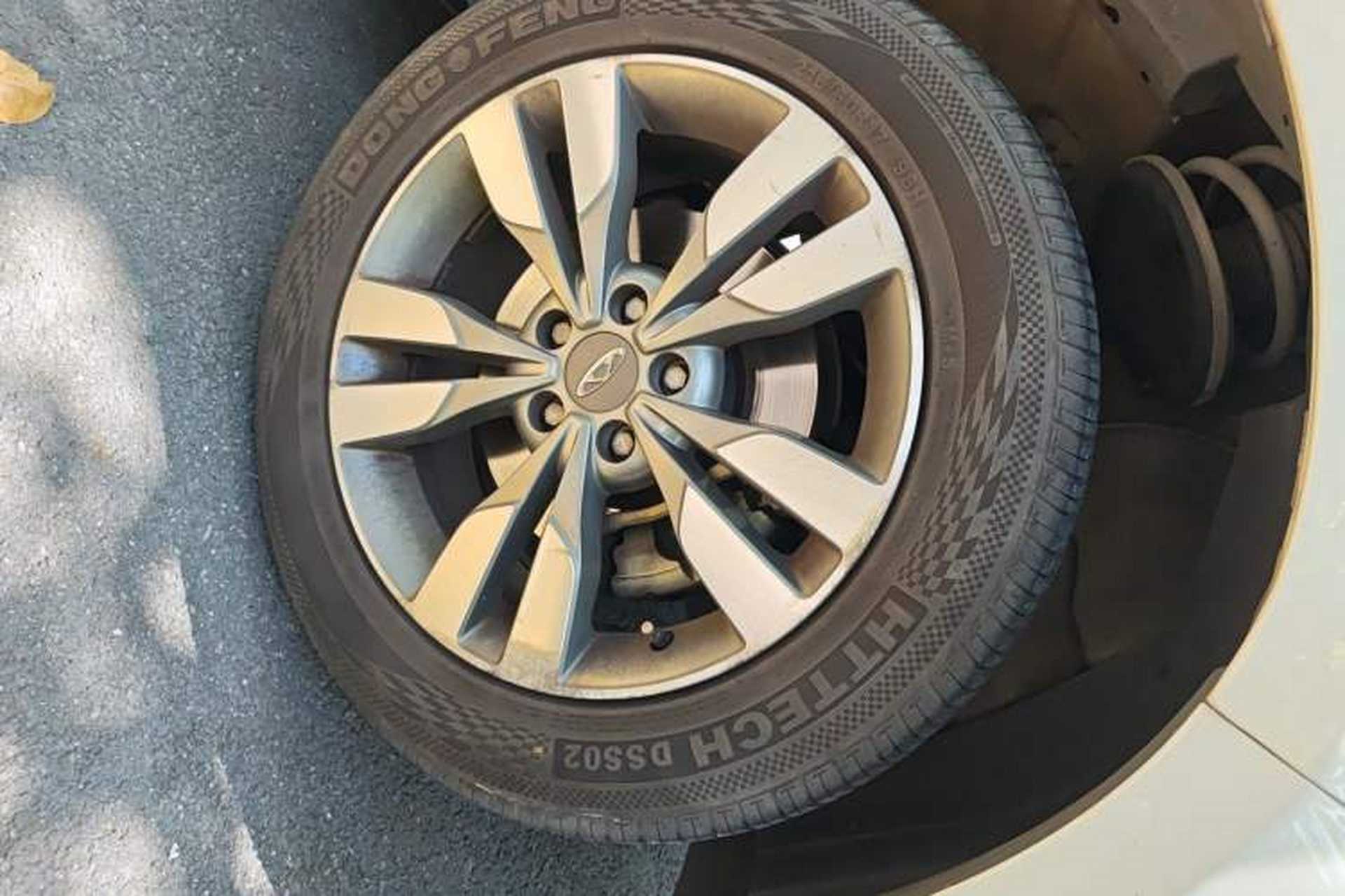 Used Chery Tiggo 3 2016 1.6L CVT ZhiShang Edition Right Front Wheel Hub