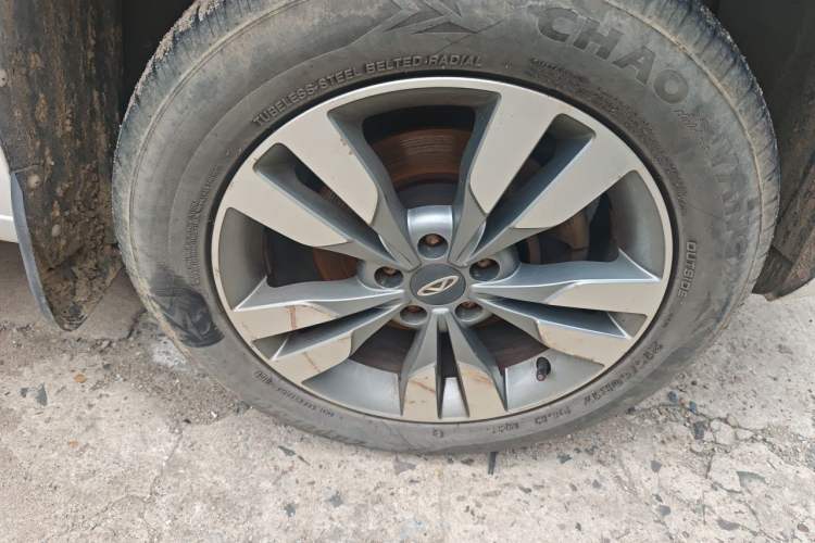 Used Chery Tiggo 3 2016 1.6L Manual ZhiShang Edition Right Front Wheel Hub
