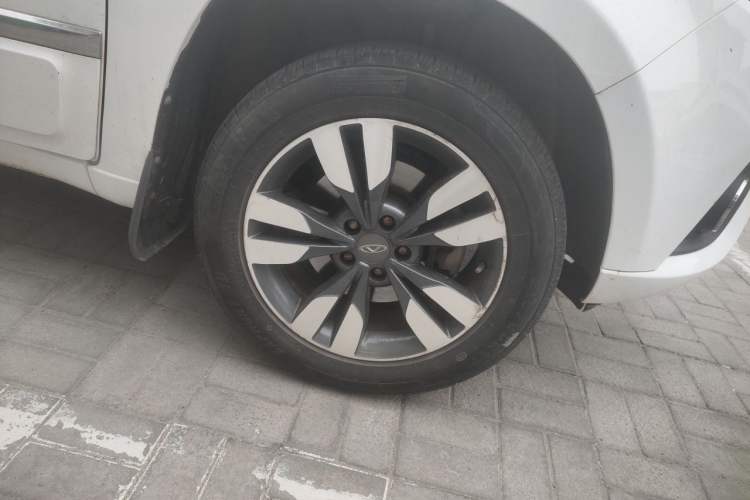 Used Chery Tiggo 3 2016 1.6L CVT ZhiShang Edition Right Front Wheel Hub