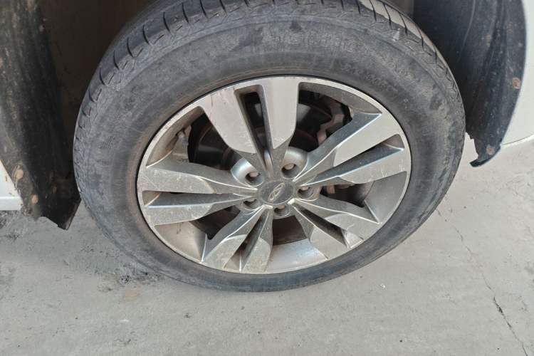 Used Chery Tiggo 3 2016 1.6L Manual ZhiShang Edition Right Front Wheel Hub