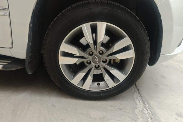 Used Chery Tiggo 3 2016 1.6L CVT ZhiShang Edition Right Front Wheel Hub