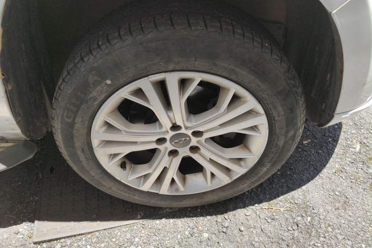 Used Chery Tiggo 3 2016 1.6L Manual Fashion Edition Right Front Wheel Hub