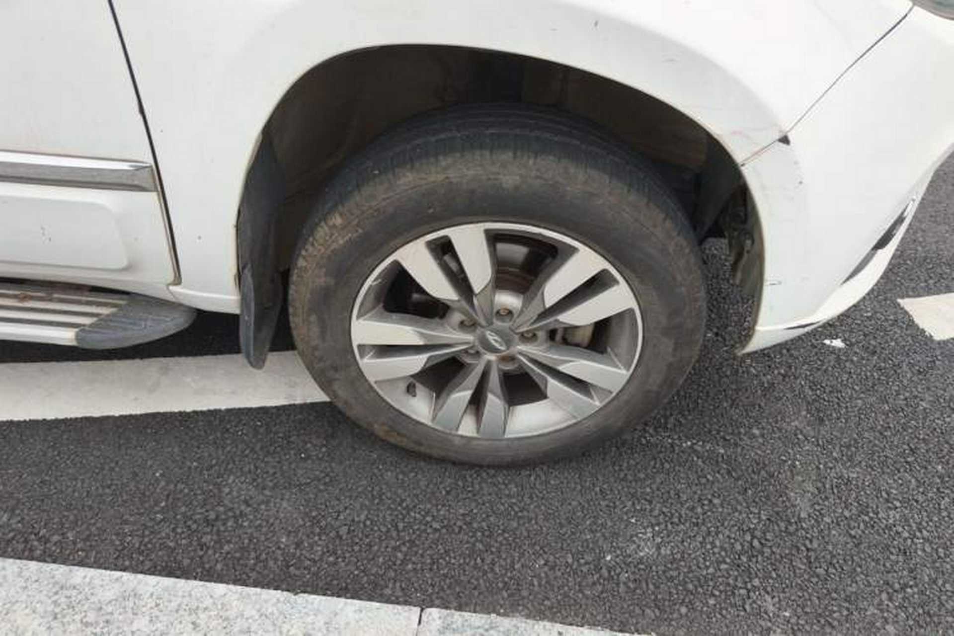 Used Chery Tiggo 3 2016 1.6L Manual ZhiShang Edition Right Front Wheel Hub