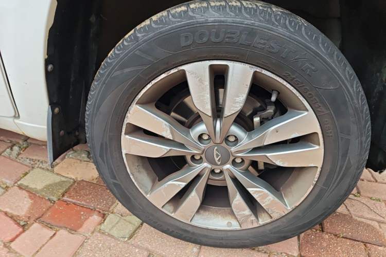 Used Chery Tiggo 3 2016 1.6L CVT ZhiShang Edition Right Front Wheel Hub