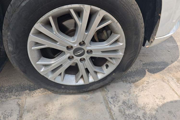 Used Chery Tiggo 3 2016 1.6L Manual Fashion Edition Right Front Wheel Hub