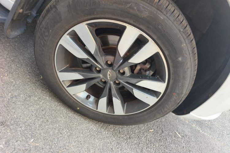 Used Chery Tiggo 3 2016 1.6L Manual ZhiShang Edition Right Front Wheel Hub