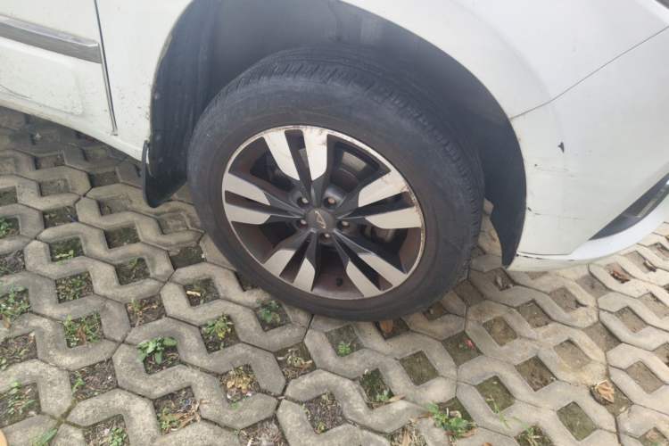 Used Chery Tiggo 3 2016 1.6L Manual ZhiShang Edition Right Front Wheel Hub