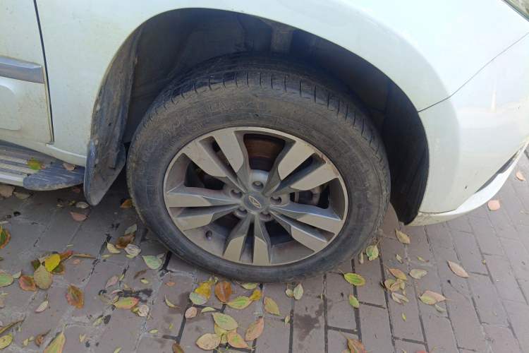 Used Chery Tiggo 3 2016 1.6L Manual ZhiShang Edition Right Front Wheel Hub