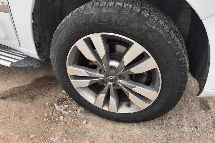 Used Chery Tiggo 3 2016 1.6L Manual ZhiShang Edition Right Front Wheel Hub
