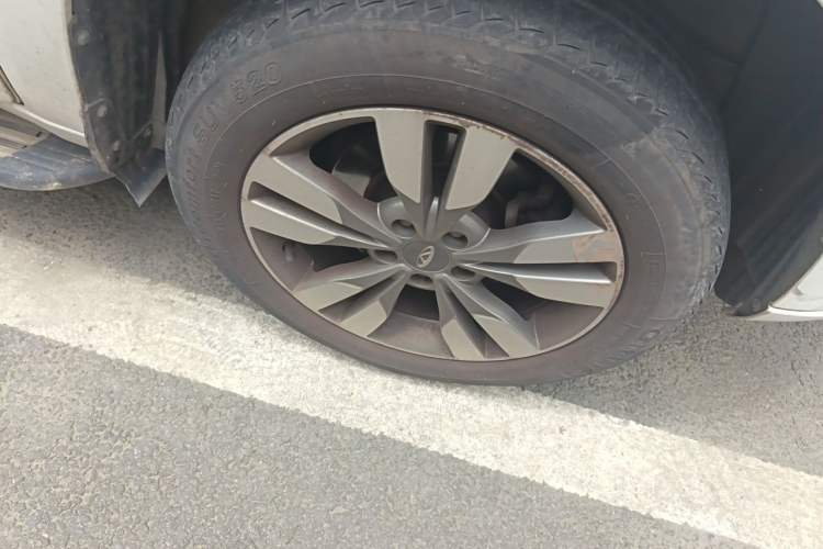 Used Chery Tiggo 3 2016 1.6L Manual ZhiShang Edition Right Front Wheel Hub