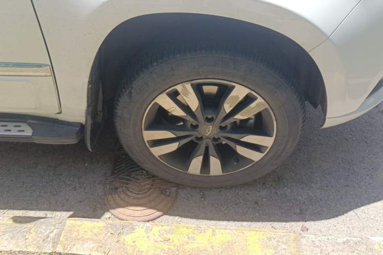 Used Chery Tiggo 3 2016 1.6L Manual ZhiShang Edition Right Front Wheel Hub