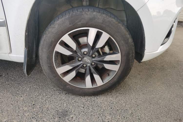 Used Chery Tiggo 3 2016 1.6L Manual ZhiShang Edition Right Front Wheel Hub