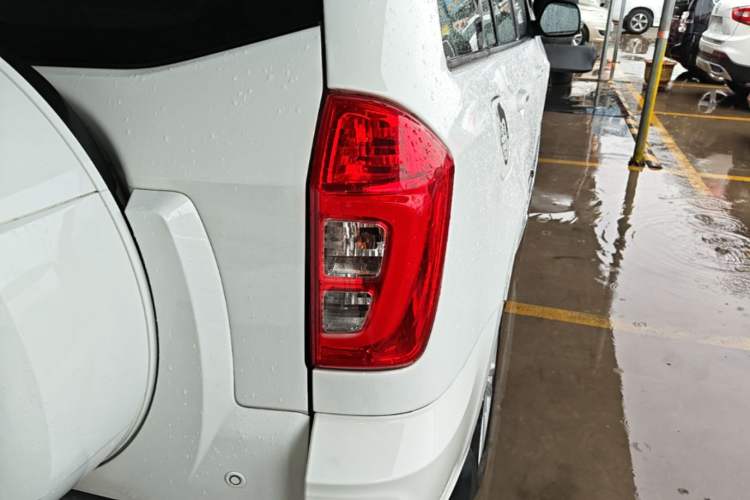 Used Chery Tiggo 3 2016 1.6L Manual Fashion Edition Right Rear Taillight