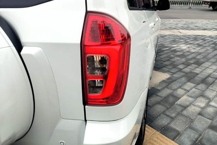 Used Chery Tiggo 3 2016 1.6L CVT ZhiShang Edition Right Rear Taillight