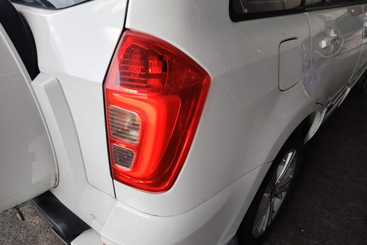 Used Chery Tiggo 3 2016 1.6L Manual Fashion Edition Right Rear Taillight