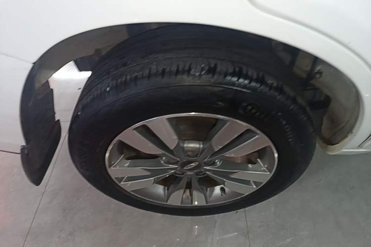 Used Chery Tiggo 3 2016 1.6L Manual ZhiShang Edition Right Rear Wheel Hub