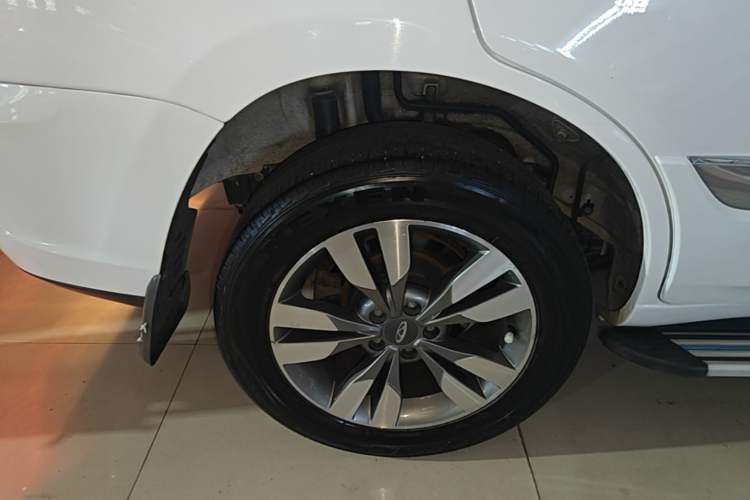 Used Chery Tiggo 3 2016 1.6L Manual ZhiShang Edition Right Rear Wheel Hub
